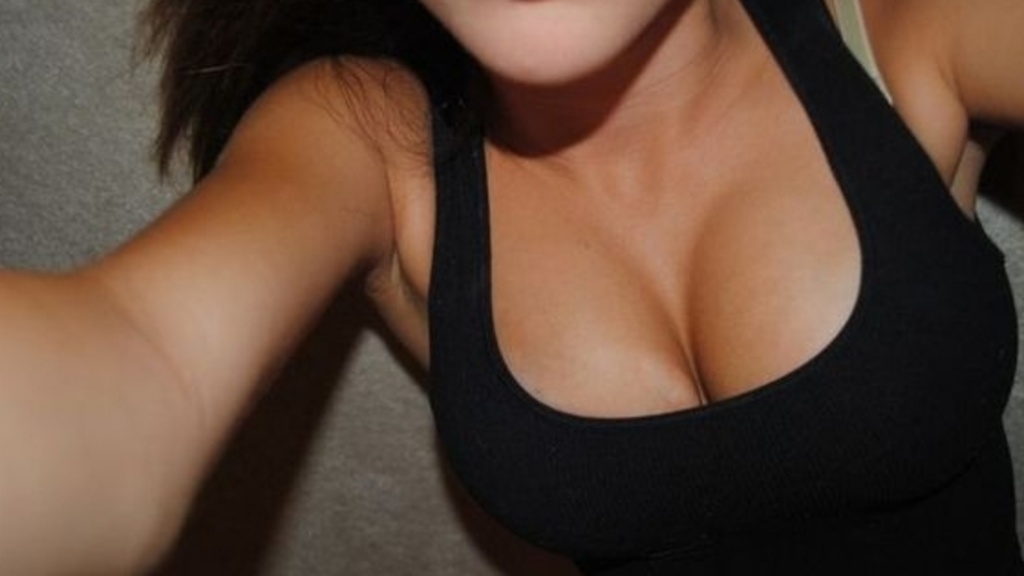 Юленька: проститутки индивидуалки в Омске