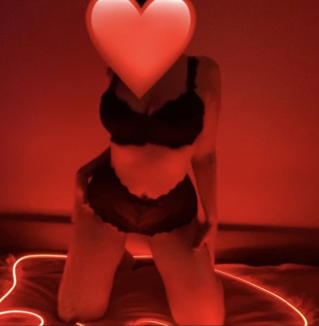 Влада : проститутки индивидуалки в Омске