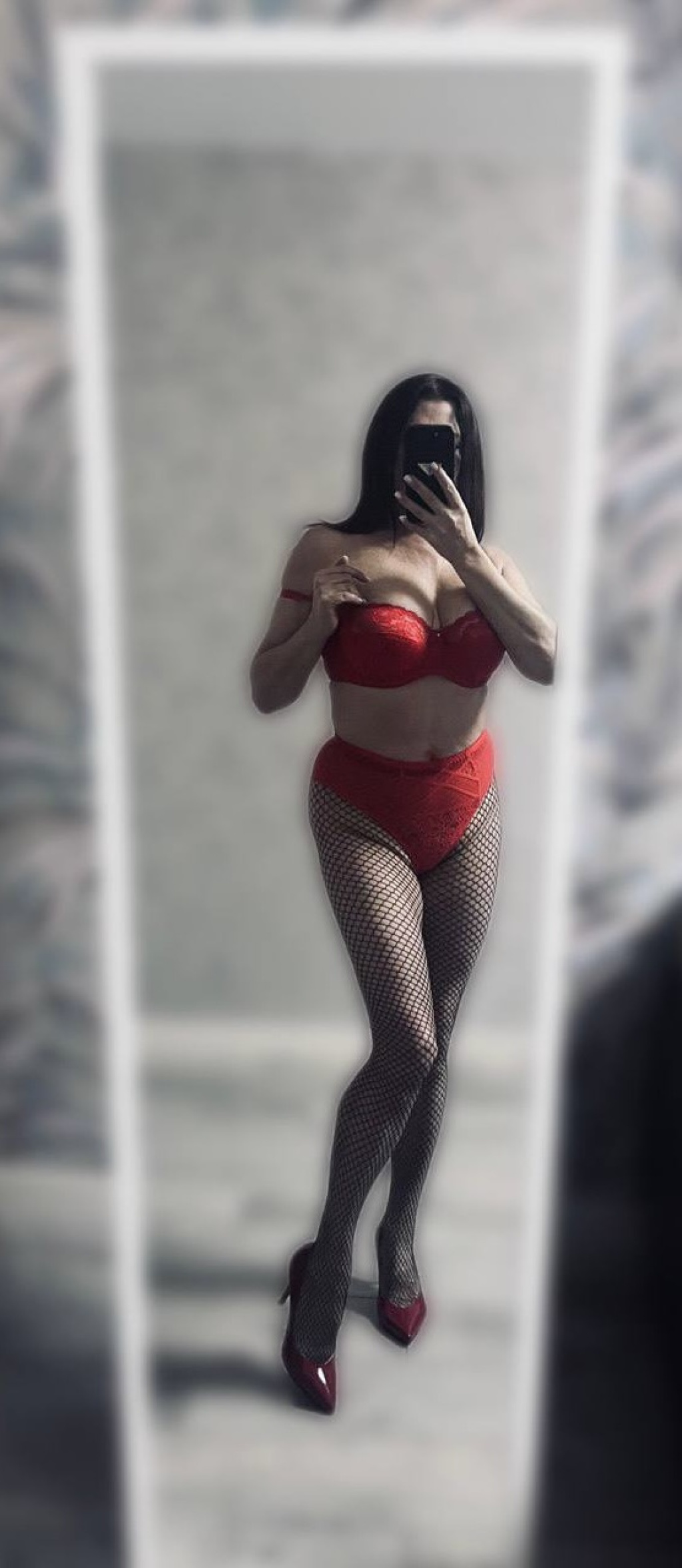 Анна: проститутки индивидуалки в Омске