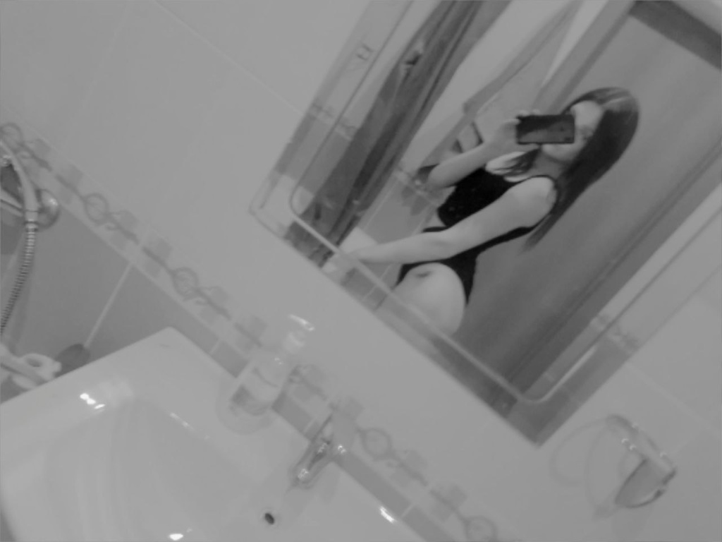 киса: проститутки индивидуалки в Омске