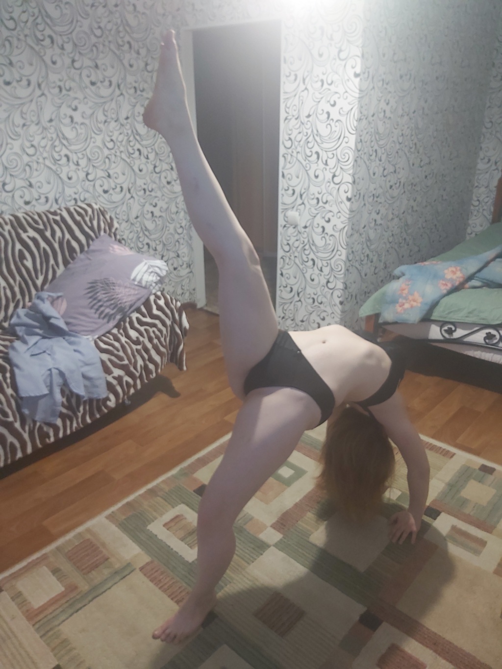 Алекса : проститутки индивидуалки в Омске