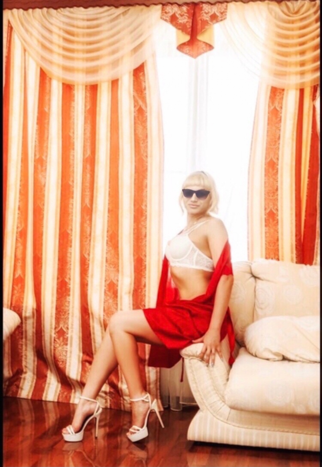 Маринесса : проститутки индивидуалки в Омске