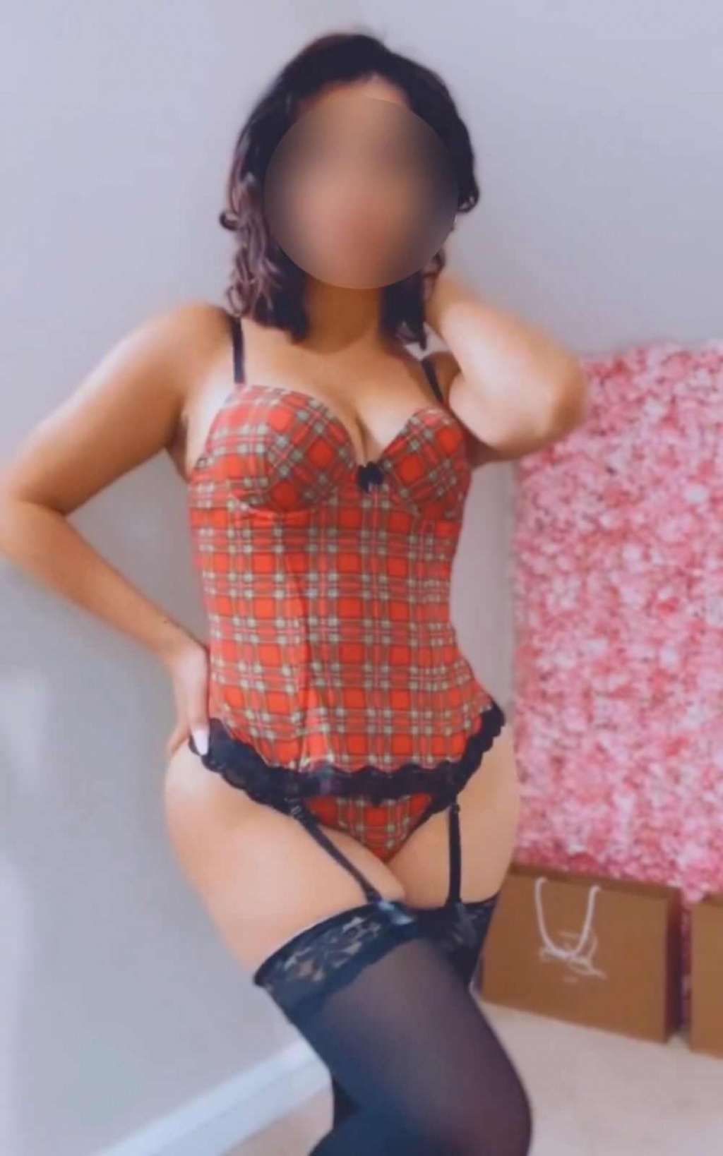 Виктория и Ольга: проститутки индивидуалки в Омске