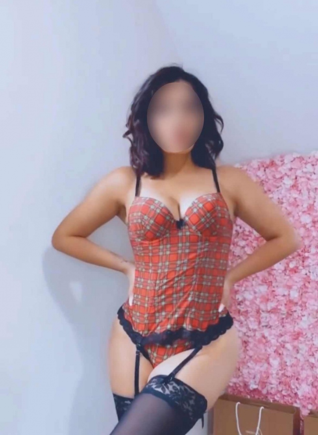 Виктория и Ольга: проститутки индивидуалки в Омске