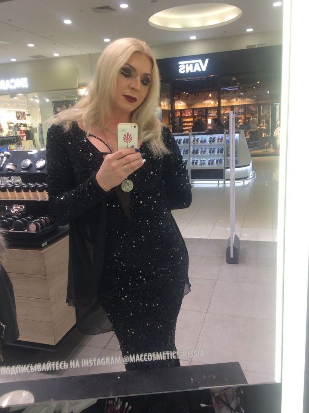 Транс Эля: проститутки индивидуалки в Омске