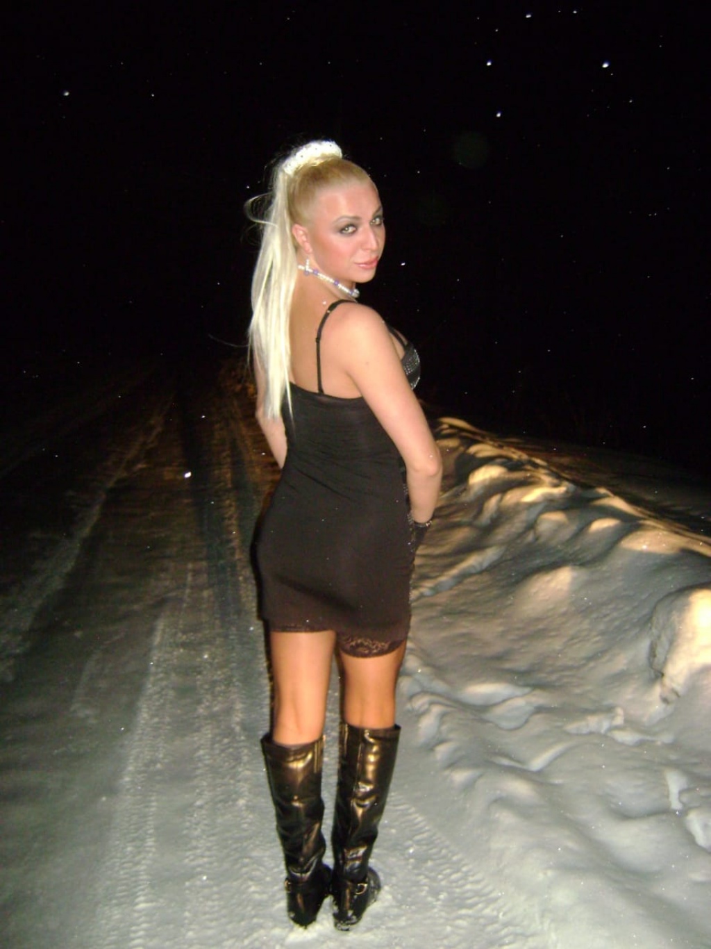 Транс Эля: проститутки индивидуалки в Омске