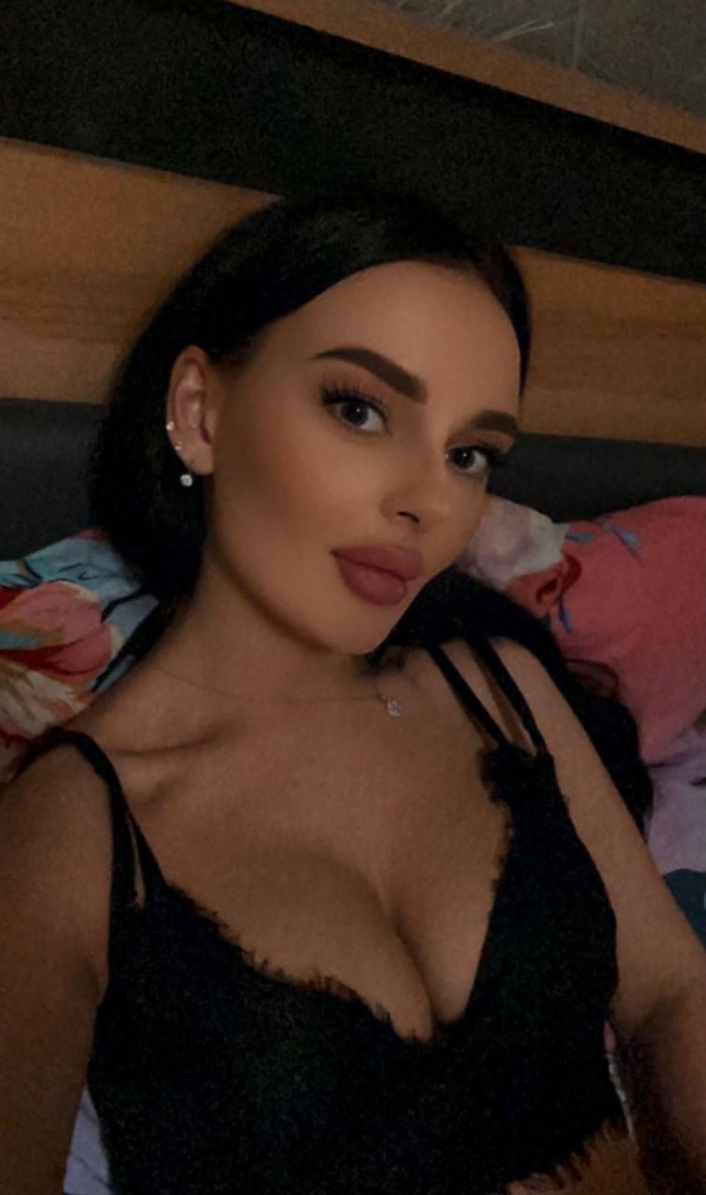 Надюша центр: проститутки индивидуалки в Омске